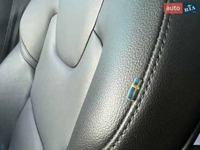 Коричневый Вольво ХС90, объемом двигателя 1.97 л и пробегом 40 тыс. км за 28800 $, фото 33 на Automoto.ua