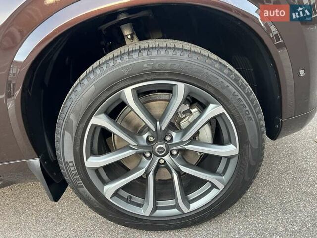 Коричневый Вольво ХС90, объемом двигателя 1.97 л и пробегом 40 тыс. км за 28800 $, фото 23 на Automoto.ua