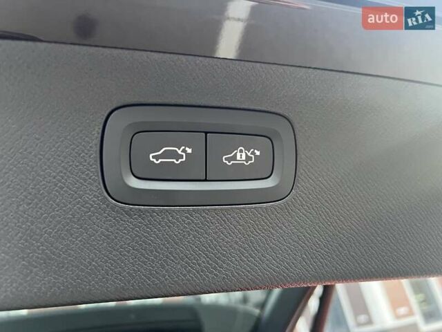 Коричневый Вольво ХС90, объемом двигателя 1.97 л и пробегом 40 тыс. км за 28800 $, фото 31 на Automoto.ua