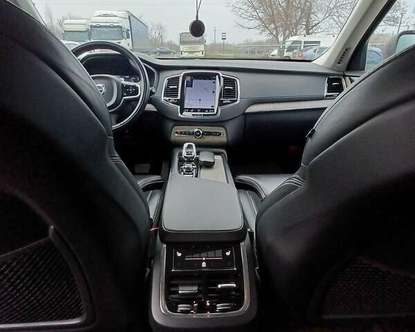 Коричневий Вольво ХС90, об'ємом двигуна 1.97 л та пробігом 106 тис. км за 47500 $, фото 8 на Automoto.ua