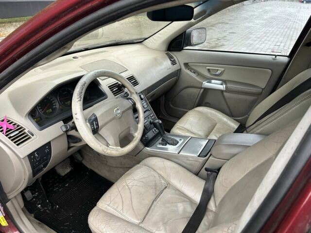 Вольво ХС90 2006 в Белой Церкве на Automoto.ua Красный Вольво ХС90, объемом двигателя 2.4 л и пробегом 250 тыс. км за 3750 $, фото 8 на Automoto.ua