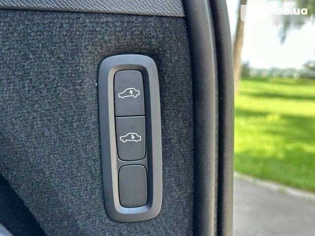 Вольво ХС90, объемом двигателя 2 л и пробегом 80 тыс. км за 48444 $, фото 8 на Automoto.ua