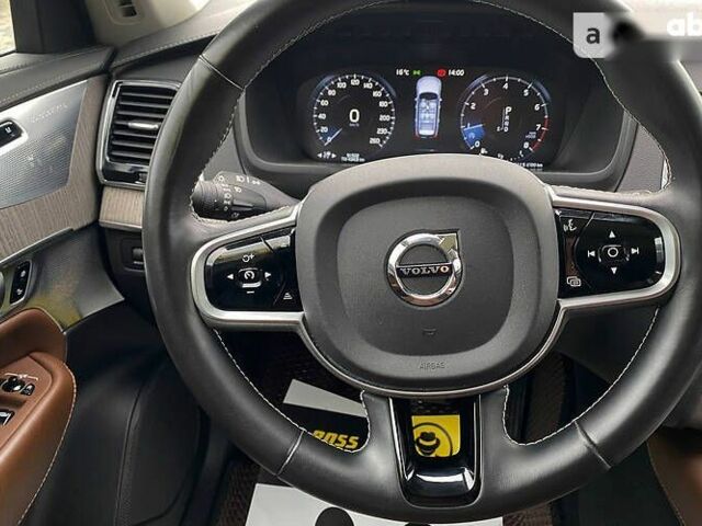 Вольво ХС90, объемом двигателя 2 л и пробегом 91 тыс. км за 56000 $, фото 14 на Automoto.ua