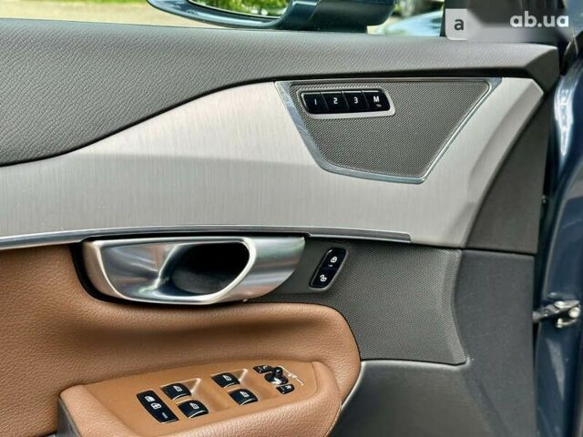 Вольво ХС90, объемом двигателя 2 л и пробегом 51 тыс. км за 45888 $, фото 23 на Automoto.ua