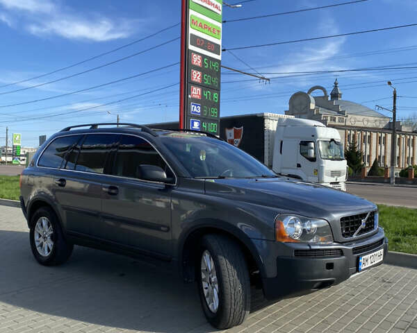 Вольво ХС90, объемом двигателя 2.5 л и пробегом 278 тыс. км за 8600 $, фото 1 на Automoto.ua