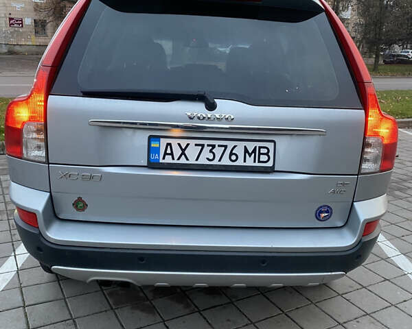 Вольво ХС90, объемом двигателя 2.4 л и пробегом 250 тыс. км за 9600 $, фото 4 на Automoto.ua