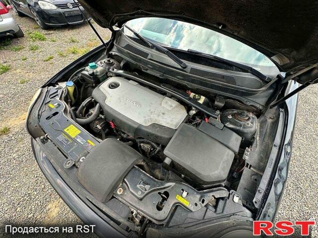 Вольво ХС90, объемом двигателя 2.4 л и пробегом 380 тыс. км за 9000 $, фото 6 на Automoto.ua