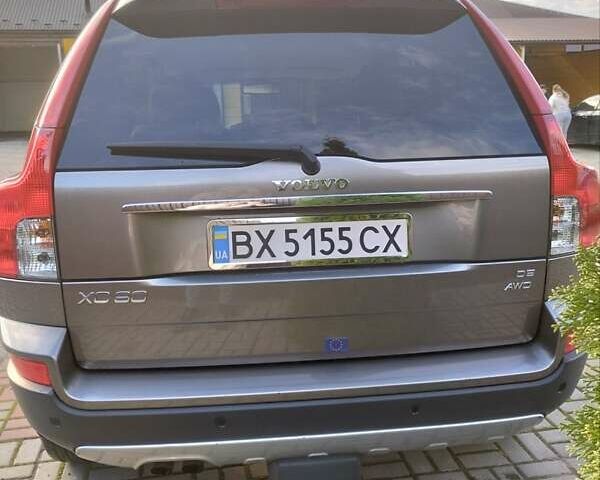 Вольво ХС90, объемом двигателя 2.4 л и пробегом 233 тыс. км за 14500 $, фото 1 на Automoto.ua