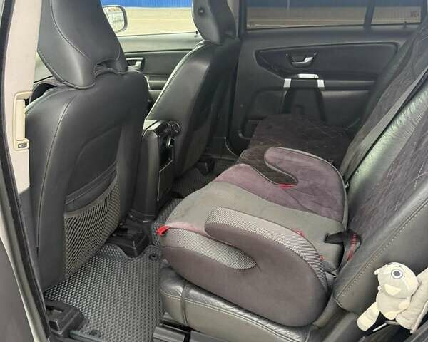 Вольво ХС90 2008 в Нововолынск на Automoto.ua Вольво ХС90, объемом двигателя 2.4 л и пробегом 285 тыс. км за 13200 $, фото 15 на Automoto.ua