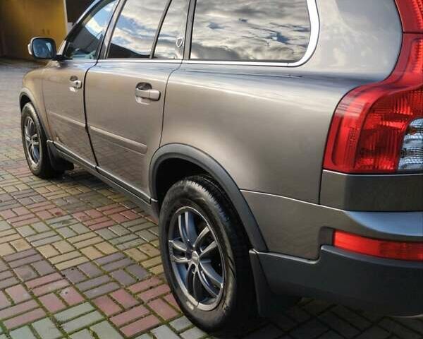 Вольво ХС90, объемом двигателя 2.4 л и пробегом 233 тыс. км за 14500 $, фото 5 на Automoto.ua