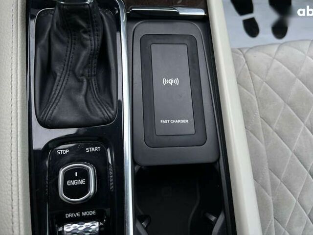 Вольво ХС90, объемом двигателя 2 л и пробегом 184 тыс. км за 26650 $, фото 28 на Automoto.ua