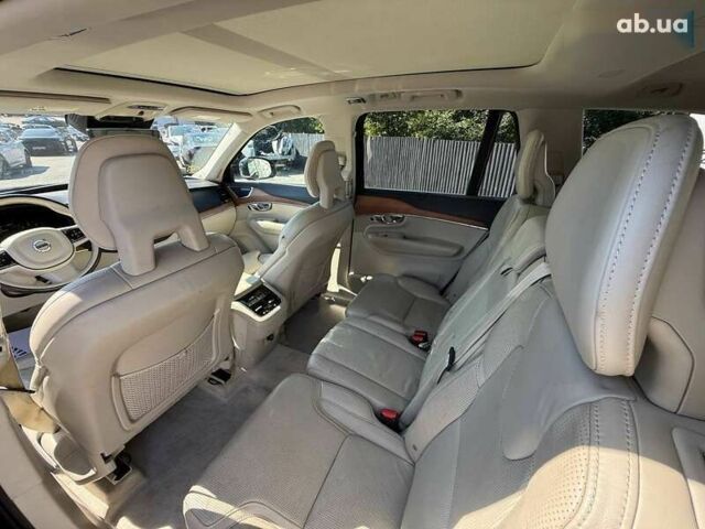 Вольво ХС90, объемом двигателя 2 л и пробегом 195 тыс. км за 21200 $, фото 6 на Automoto.ua
