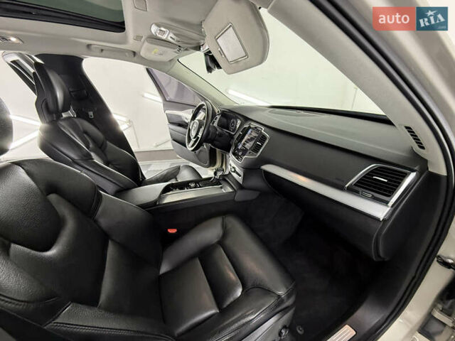 Вольво ХС90, объемом двигателя 2 л и пробегом 135 тыс. км за 20999 $, фото 34 на Automoto.ua