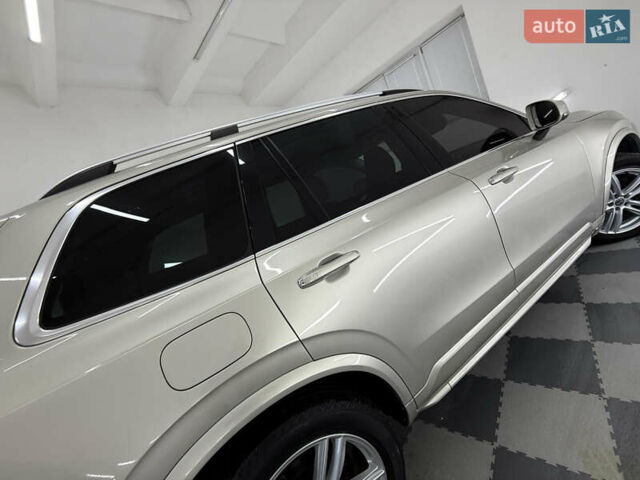 Вольво ХС90, объемом двигателя 2 л и пробегом 135 тыс. км за 20999 $, фото 92 на Automoto.ua