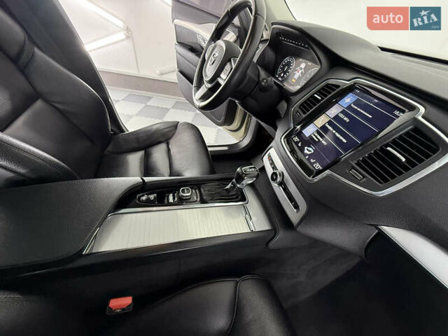 Вольво ХС90, объемом двигателя 2 л и пробегом 135 тыс. км за 20999 $, фото 30 на Automoto.ua