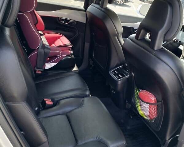 Вольво ХС90, объемом двигателя 2 л и пробегом 133 тыс. км за 28500 $, фото 9 на Automoto.ua