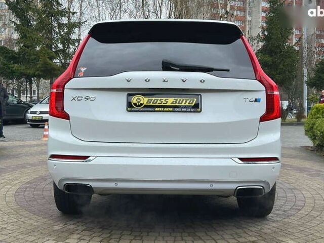 Вольво ХС90, об'ємом двигуна 2 л та пробігом 92 тис. км за 28900 $, фото 5 на Automoto.ua