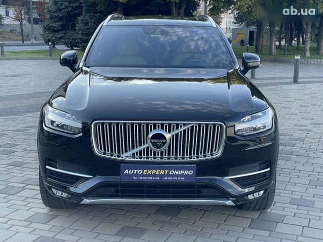 Вольво ХС90, объемом двигателя 2 л и пробегом 106 тыс. км за 40600 $, фото 1 на Automoto.ua