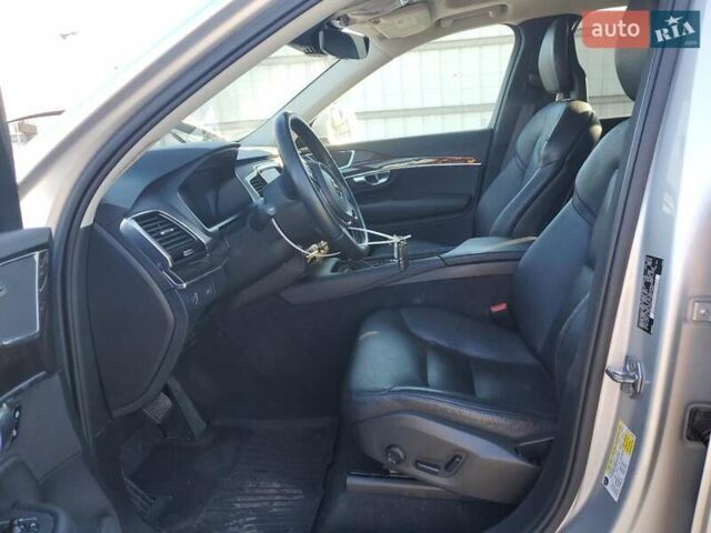 Вольво ХС90, объемом двигателя 2 л и пробегом 44 тыс. км за 5500 $, фото 6 на Automoto.ua