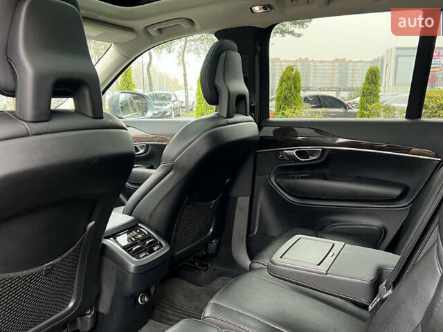 Вольво ХС90, объемом двигателя 0 л и пробегом 176 тыс. км за 22900 $, фото 23 на Automoto.ua