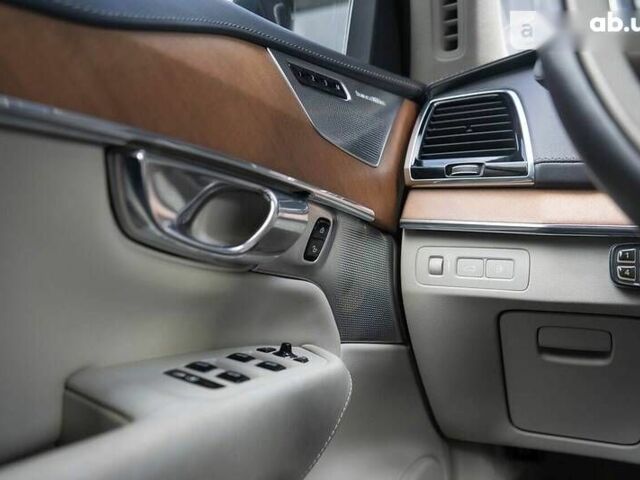 Вольво ХС90, объемом двигателя 0 л и пробегом 140 тыс. км за 39999 $, фото 27 на Automoto.ua