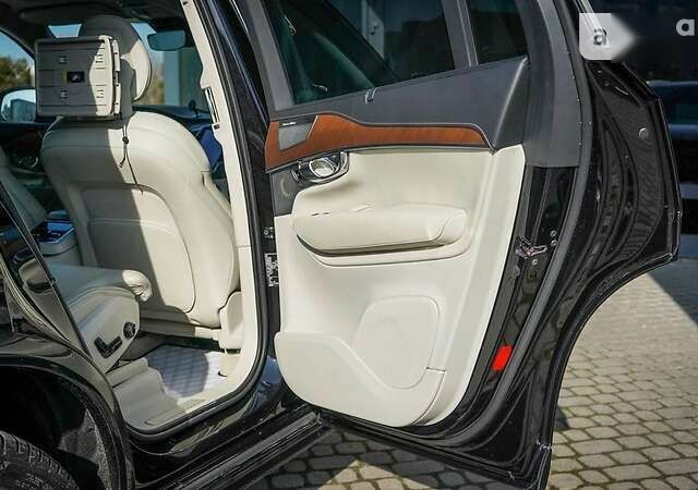 Вольво ХС90, объемом двигателя 0 л и пробегом 140 тыс. км за 39999 $, фото 22 на Automoto.ua