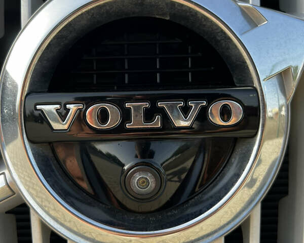 Вольво ХС90, об'ємом двигуна 1.97 л та пробігом 210 тис. км за 23300 $, фото 12 на Automoto.ua