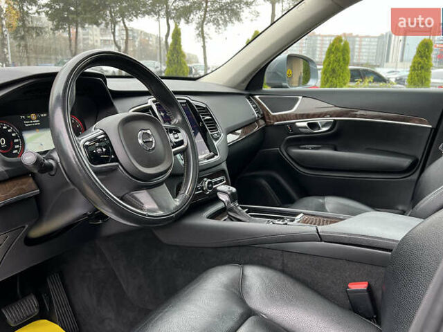 Вольво ХС90, объемом двигателя 0 л и пробегом 176 тыс. км за 22900 $, фото 17 на Automoto.ua