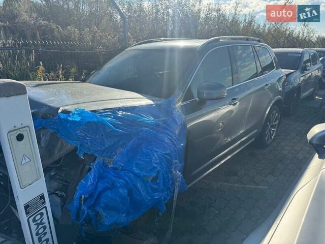 Вольво ХС90, объемом двигателя 2 л и пробегом 130 тыс. км за 11900 $, фото 4 на Automoto.ua