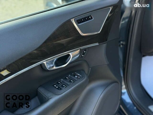 Вольво ХС90, объемом двигателя 2 л и пробегом 95 тыс. км за 33000 $, фото 19 на Automoto.ua