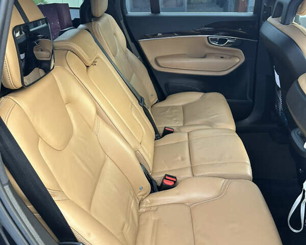 Вольво ХС90, объемом двигателя 2 л и пробегом 330 тыс. км за 24000 $, фото 9 на Automoto.ua