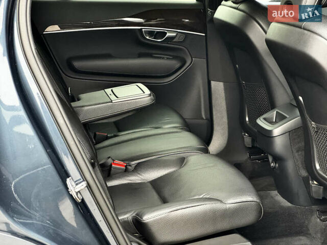 Вольво ХС90, объемом двигателя 2 л и пробегом 195 тыс. км за 28950 $, фото 31 на Automoto.ua