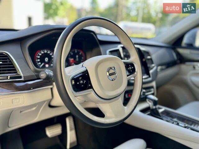 Вольво ХС90, объемом двигателя 1.97 л и пробегом 65 тыс. км за 43800 $, фото 28 на Automoto.ua