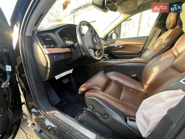 Вольво ХС90, объемом двигателя 1.97 л и пробегом 133 тыс. км за 18500 $, фото 28 на Automoto.ua