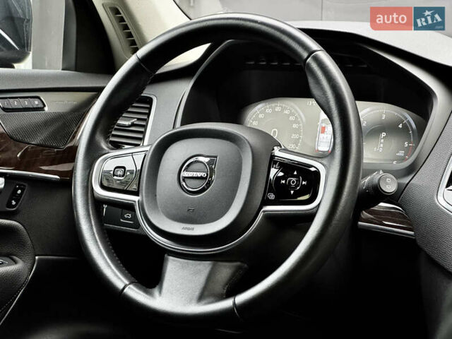 Вольво ХС90, объемом двигателя 2 л и пробегом 195 тыс. км за 28950 $, фото 38 на Automoto.ua