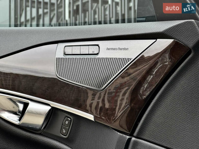 Вольво ХС90, объемом двигателя 2 л и пробегом 195 тыс. км за 28950 $, фото 1 на Automoto.ua