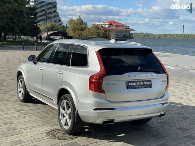 Вольво ХС90, объемом двигателя 2 л и пробегом 266 тыс. км за 27700 $, фото 10 на Automoto.ua