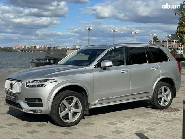 Вольво ХС90, объемом двигателя 2 л и пробегом 266 тыс. км за 27700 $, фото 7 на Automoto.ua