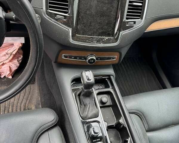 Вольво ХС90, об'ємом двигуна 2 л та пробігом 50 тис. км за 25300 $, фото 17 на Automoto.ua
