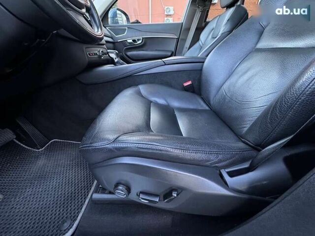 Вольво ХС90, об'ємом двигуна 2 л та пробігом 91 тис. км за 34900 $, фото 29 на Automoto.ua