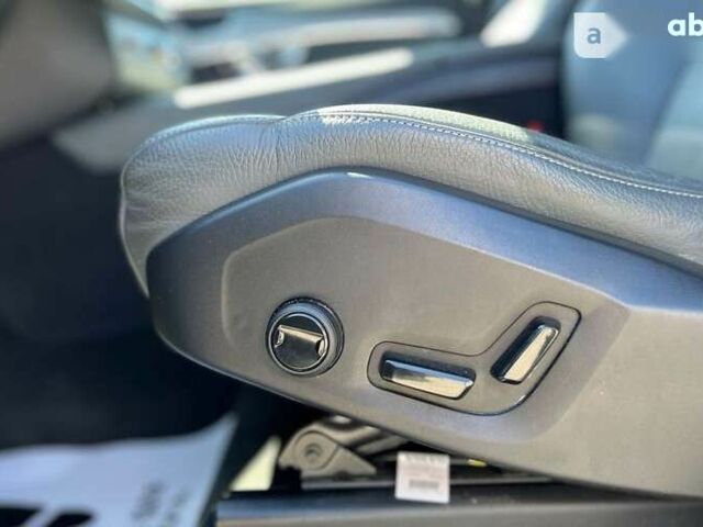 Вольво ХС90, объемом двигателя 0 л и пробегом 16 тыс. км за 41800 $, фото 9 на Automoto.ua