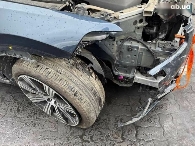 Вольво ХС90, об'ємом двигуна 2 л та пробігом 50 тис. км за 25300 $, фото 5 на Automoto.ua