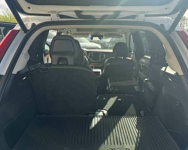 Вольво ХС90, объемом двигателя 0 л и пробегом 33 тыс. км за 39000 $, фото 17 на Automoto.ua