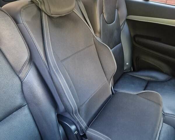 Вольво ХС90, объемом двигателя 1.97 л и пробегом 24 тыс. км за 54500 $, фото 20 на Automoto.ua