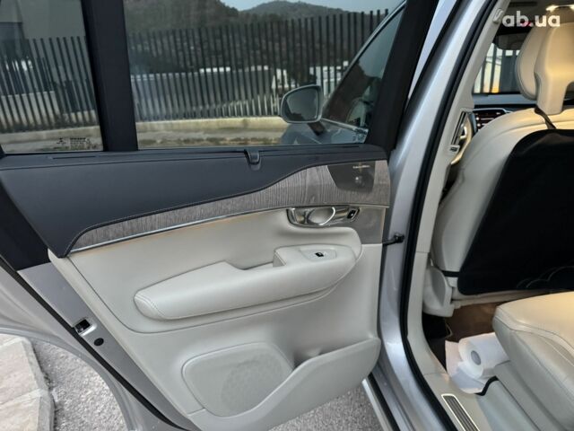 Вольво ХС90, объемом двигателя 2 л и пробегом 63 тыс. км за 60000 $, фото 15 на Automoto.ua