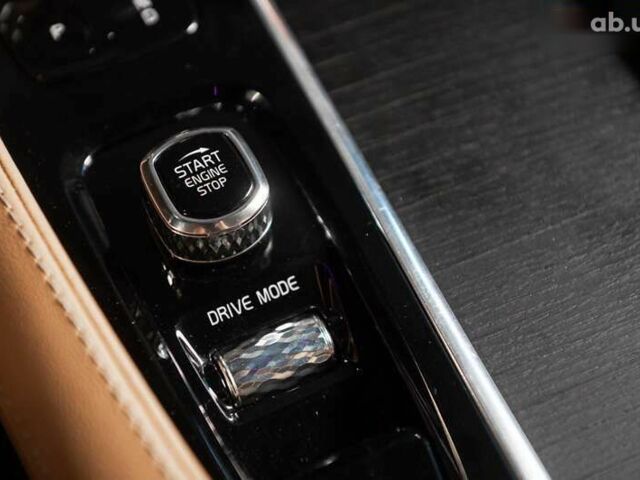 Вольво ХС90, объемом двигателя 2 л и пробегом 135 тыс. км за 49900 $, фото 25 на Automoto.ua