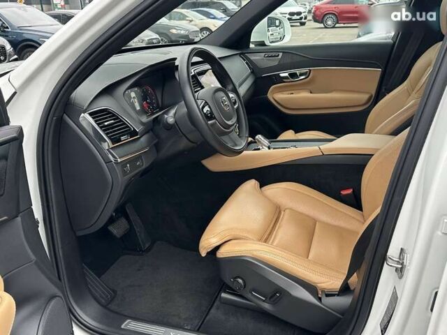 Вольво ХС90 2021 в Киеве на Automoto.ua Вольво ХС90, объемом двигателя 2 л и пробегом 37 тыс. км за 54700 $, фото 24 на Automoto.ua