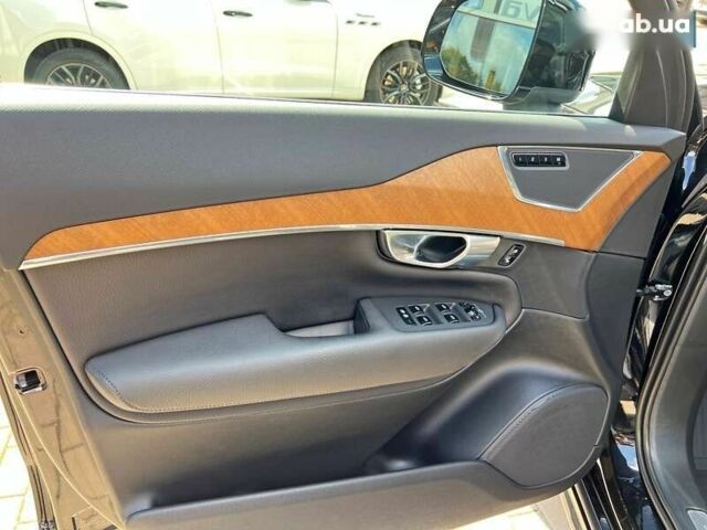 Вольво ХС90, об'ємом двигуна 0 л та пробігом 84 тис. км за 45900 $, фото 16 на Automoto.ua