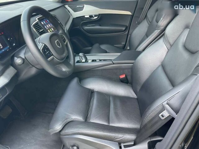 Вольво ХС90, объемом двигателя 0 л и пробегом 36 тыс. км за 52000 $, фото 24 на Automoto.ua