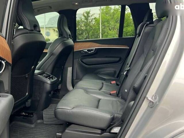 Вольво ХС90, объемом двигателя 2 л и пробегом 28 тыс. км за 45000 $, фото 19 на Automoto.ua